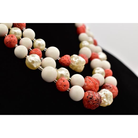 Japan Vintage Beaded Necklace Orange White Pearl Layered Chunky Signed 60s Bin7B - Picture 4 of 12